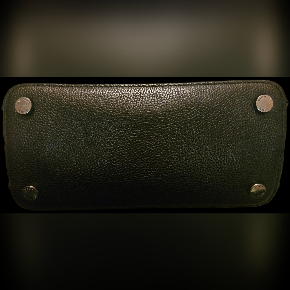 Michael Kors Adele Pebbled Bag - Picture 3 of 4